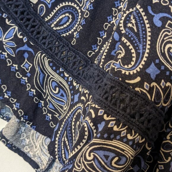 Est. 1949 Women's Blue Paisley Printed Wing Sleeve Blouse Size 18/20 - Picture 6 of 8